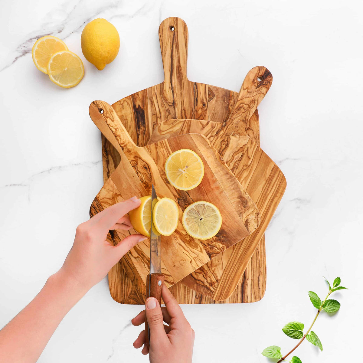 Set of 3 Olive Wood Cutting Boards with Handles