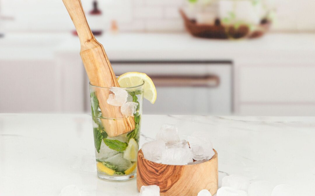 Mojito pestle with Ice container