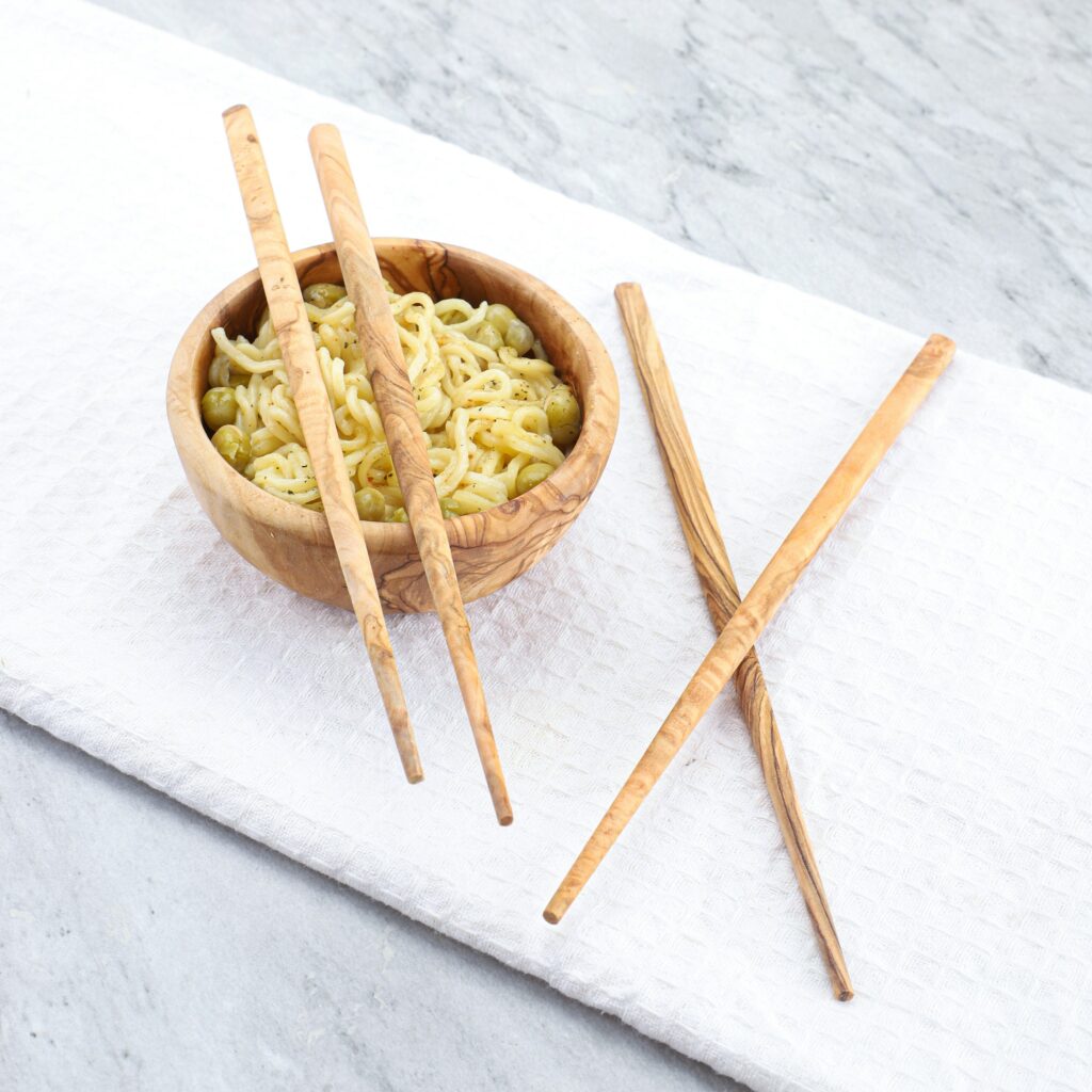 Wood Chopsticks (+ Bowl)