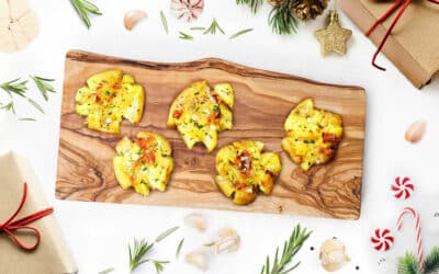 The Best Succulent Garlic and Herb Butter Smashed Potatoes Ever