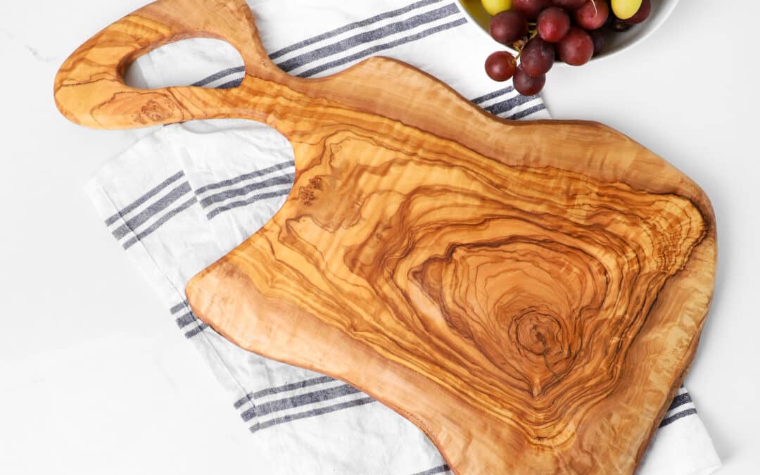 Irregular Shaped Wood Cutting Board