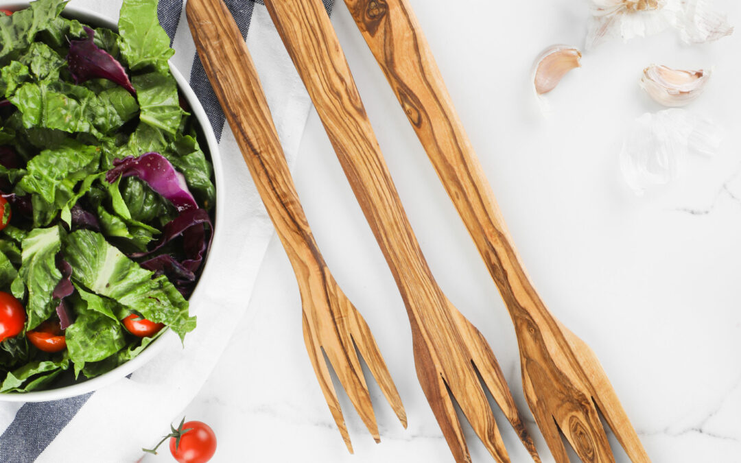 Personalized Olive Wood Salad Fork – Handmade Natural Wooden Utensil | Artisraw Tunisie